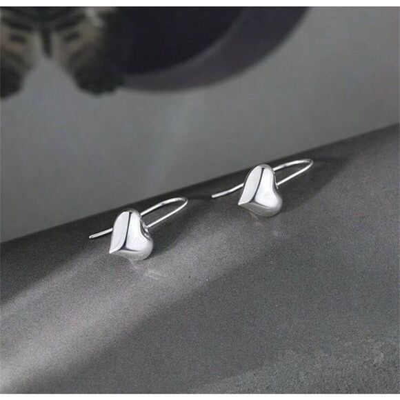 Pierced Heart Earrings - Picture 2 of 5